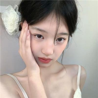 野女孩